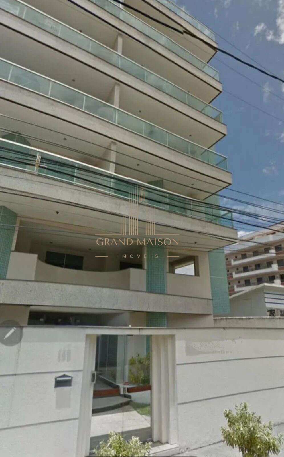Apartamento a venda com 3 quartos na Praia do Forte em Cabo Frio - Grand Maison Imóveis