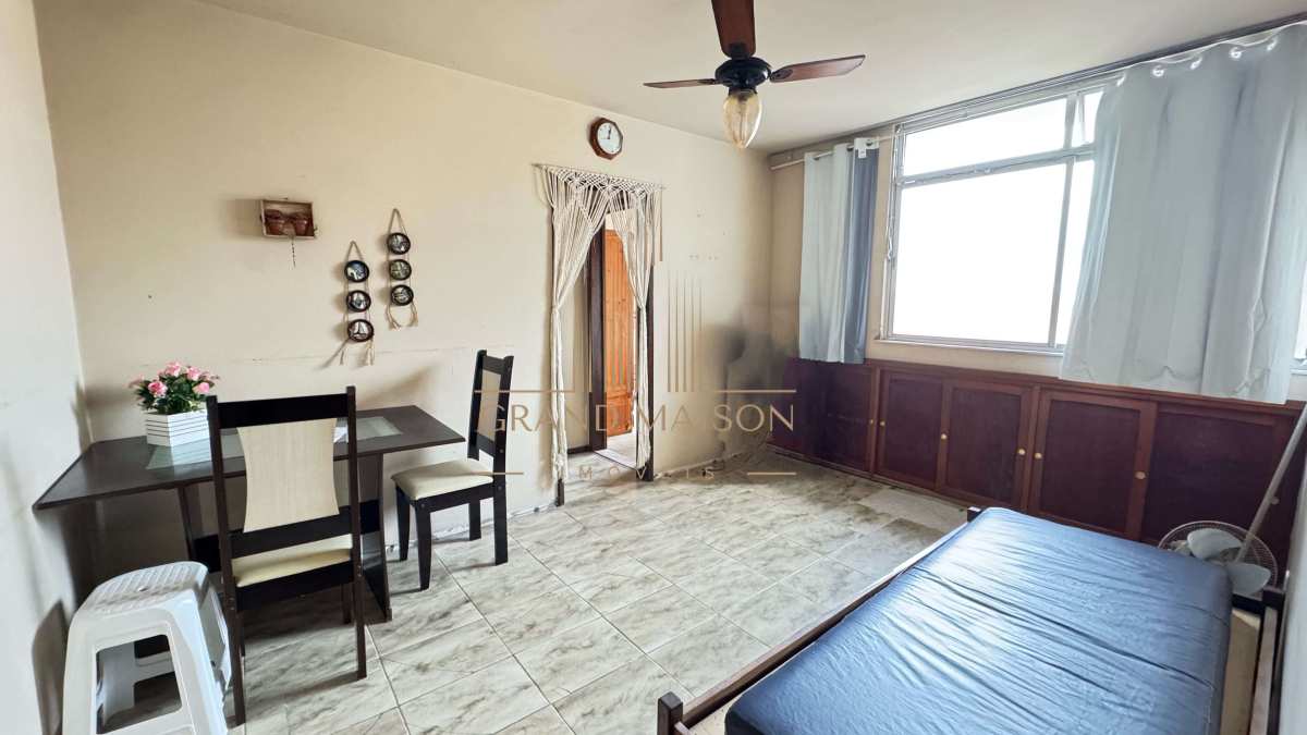 Apartamento à venda na Praça da Cidadania na Praia do Forte em Cabo Frio - Grand Maison Imóveis