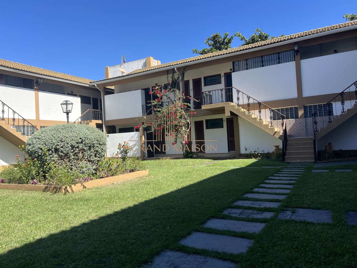 Casa a venda com 1 quarto em condomínio no Portinho, Cabo Frio.