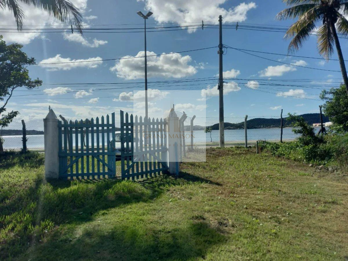 Lote à venda com 1.281,88m² nas Palmeiras em Cabo Frio